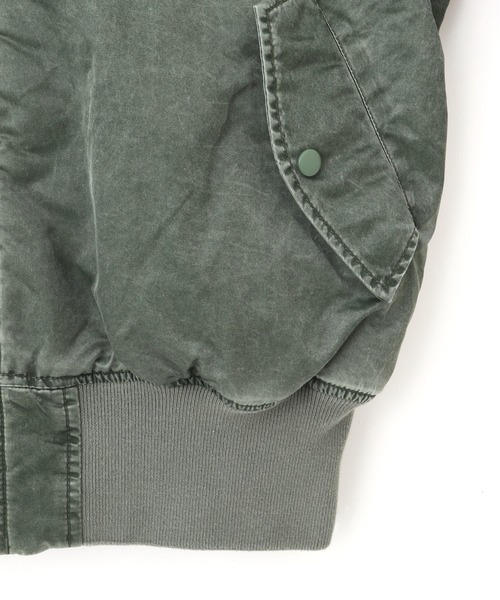 Alpha Industries(アルファインダストリーズ)の「Alpha Industries/アルファ インダストリーズ/MA-1 HERITAGE FIT FLIGHT JACKET (BATTLEWASH)/MA-1 ヘリテージフィット フライトジャケット バトルウォッシュ(MA-1・メンズ・セージグリーン/ブラック・2XL/XL/L/M/S/XS)」の8枚目の写真