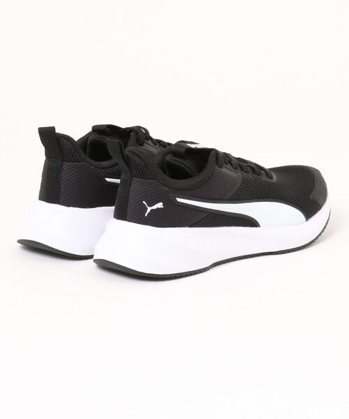 PUMA(プーマ)の「PUMA プーマ FLYER LITE 4 レディーススニーカー ランニングシューズ(フライヤーライト4) 313499(スニーカー・レディース・ピンク/ブラック×ホワイト・22.5cm/23.0cm/23.5cm/24.0cm/24.5cm/25.0cm)」の3枚目の写真