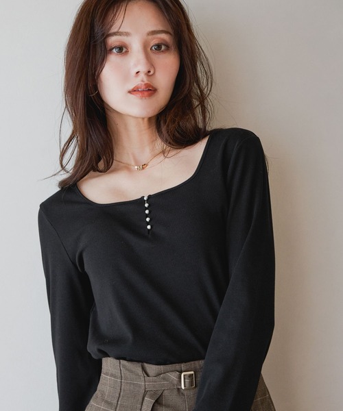 Andemiu(アンデミュウ)の「フロントパールリブカットソー/1043830(Tシャツ/カットソー・レディース・オフホワイト/ボルドー/ブラック・FREE)」の3枚目の写真