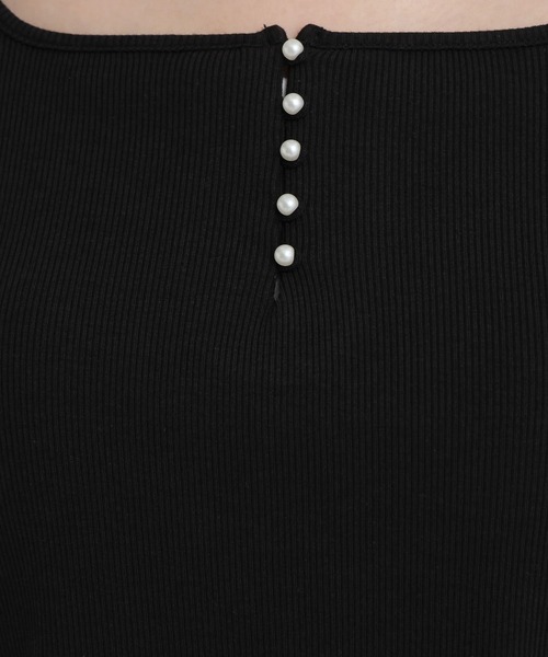 Andemiu(アンデミュウ)の「フロントパールリブカットソー/1043830(Tシャツ/カットソー・レディース・オフホワイト/ボルドー/ブラック・FREE)」の6枚目の写真