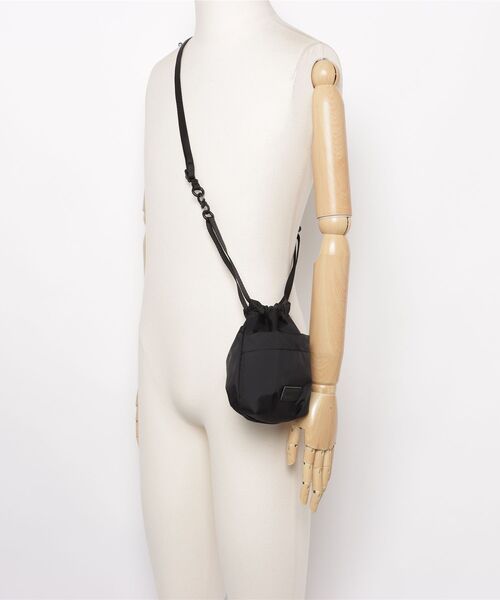BAICYCLON by Bagjack(バイシクロン バイ バグジャック)の「BAICYCLON by Bagjack/バイシクロン バイ バッグジャック/MINI DRAWSTRING BAG(ショルダーバッグ・メンズ・ブラック・F)」の5枚目の写真
