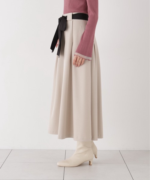 PROPORTION BODY DRESSING(プロポーションボディドレッシング)の「リボンフレアタックスカート / 1216220007(スカート・レディース・ベージュ/ダークグレー・SMALL/P/S/MEDIUM)」の10枚目の写真