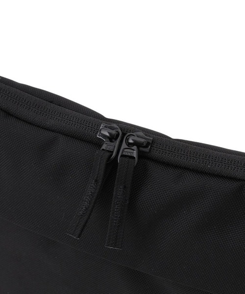 Mammut（マムート）の「MAMMUT/マムート Xeron 2.0 Sacoche JE エクセロン 2.0 サコッシュ ジャパンエクスクルーシブ デイリー アウトドア フェス コンパクト メンズ レディース 2026秋冬（ショルダーバッグ・メンズ・カーキ/ブラック・ONE SIZE）」の9枚目の写真
