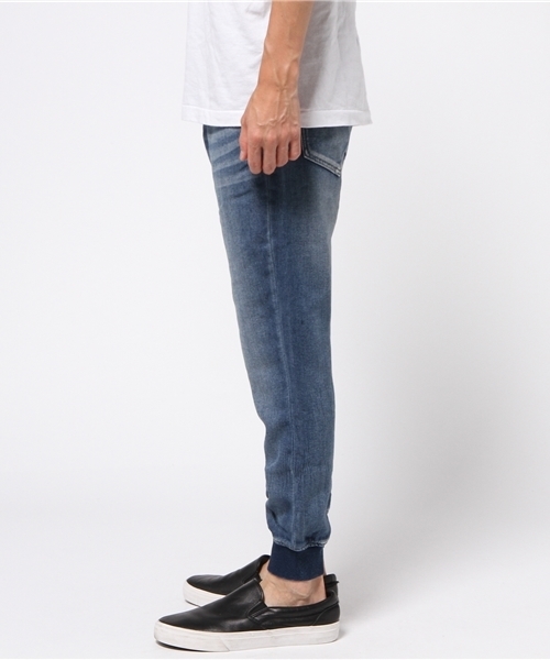 VENCEEXCHANGE(ヴァンスエクスチェンジ)の「裾リブジョグデニム(デニムパンツ・メンズ・ブルー/ダークネイビー・LARGE/SMALL/MEDIUM)」の3枚目の写真