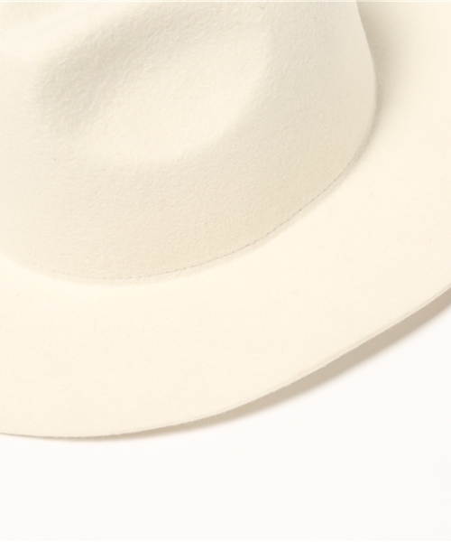 MOUSSY（マウジー）の「SOFT FELT HAT（キャップ・レディース・ホワイト/ボルドー・FREE）」の5枚目の写真