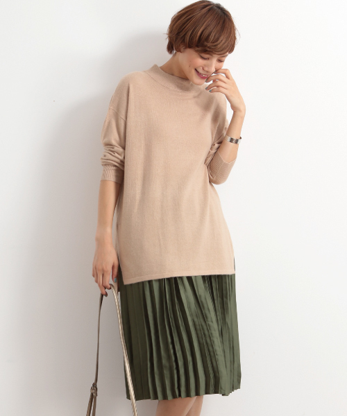 earth music&ecology(アースミュージックアンドエコロジー)の「【2016Autumn】ヴィンテージサテンプリーツスカート(スカート・レディース・カーキ/グレー/ピンク/ベージュ/ネイビー・FREE)」の3枚目の写真