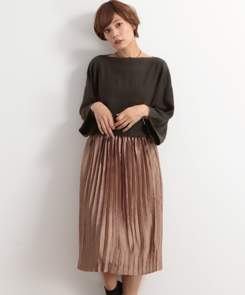 earth music&ecology(アースミュージックアンドエコロジー)の「【2016Autumn】ヴィンテージサテンプリーツスカート(スカート・レディース・カーキ/グレー/ピンク/ベージュ/ネイビー・FREE)」の12枚目の写真