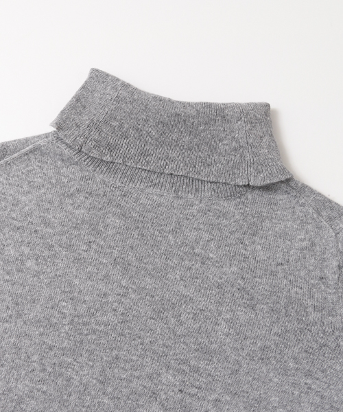 URBAN RESEARCH Sonny Label（アーバンリサーチサニーレーベル）の「Sonny Label ウォッシャブルベーシックタートルニット（ニット/セーター・レディース・オフホワイト/グレー/キャメル/パープル系その他/ブラック・FREE）」の15枚目の写真