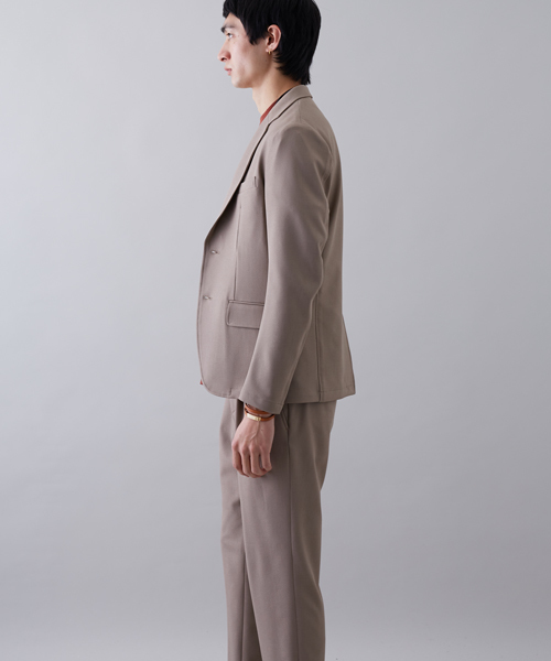 STUDIOUS（ステュディオス）の「サマーCOOLライトジャケット（テーラードジャケット・メンズ・ベージュ/ブラック・1/3/2）」の15枚目の写真