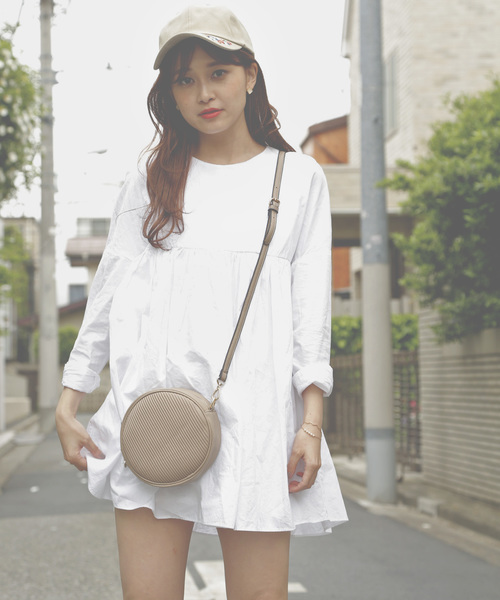 PLAIN CLOTHING(プレーンクロージング)の「ラウンドミニショルダーバッグ【PLAIN CLOTHING】(ショルダーバッグ・レディース・アイボリー/ピンクベージュ/ブラック/グレー・FREE)」の12枚目の写真