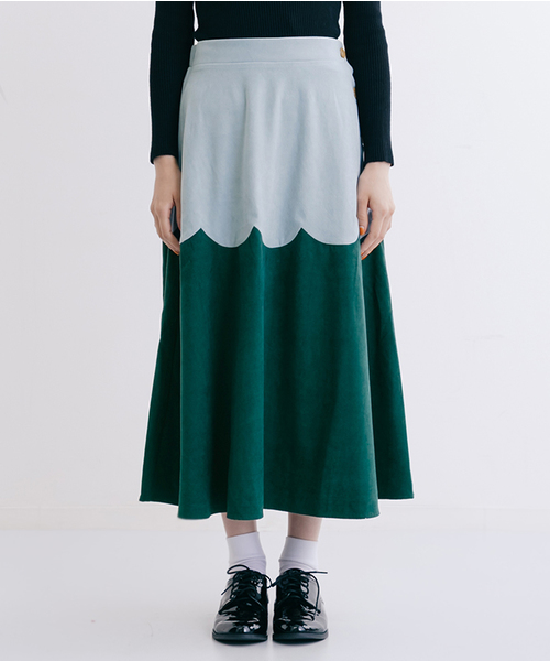 MERLOT（メルロー）の「スエード調スカラップ切替フレアスカート7112（スカート・レディース・ブラウン/グリーン/ネイビー/オレンジ・FREE）」の5枚目の写真