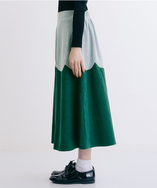 MERLOT（メルロー）の「スエード調スカラップ切替フレアスカート7112（スカート・レディース・ブラウン/グリーン/ネイビー/オレンジ・FREE）」の6枚目の写真