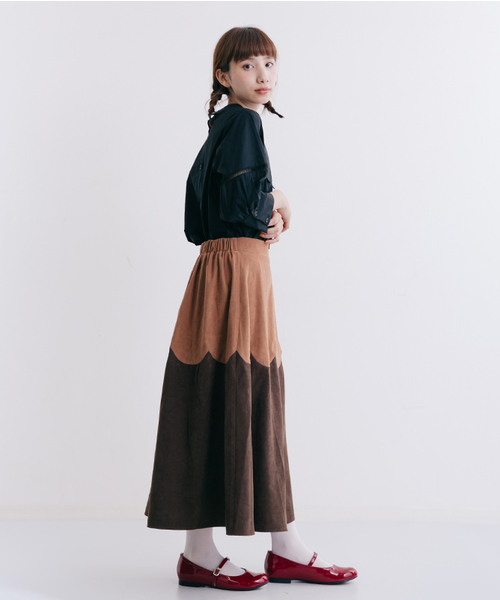MERLOT（メルロー）の「スエード調スカラップ切替フレアスカート7112（スカート・レディース・ブラウン/グリーン/ネイビー/オレンジ・FREE）」の19枚目の写真