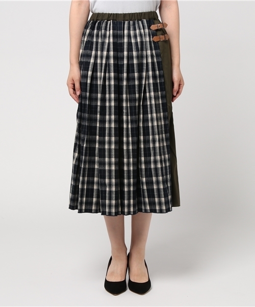 POU DOU DOU（プードゥドゥ）の「チェックキルト風プリーツスカート（スカート・レディース・レッド/ブラウン/ネイビー・3）」の4枚目の写真