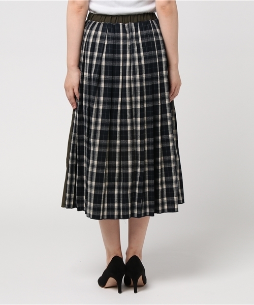 POU DOU DOU（プードゥドゥ）の「チェックキルト風プリーツスカート（スカート・レディース・レッド/ブラウン/ネイビー・3）」の7枚目の写真