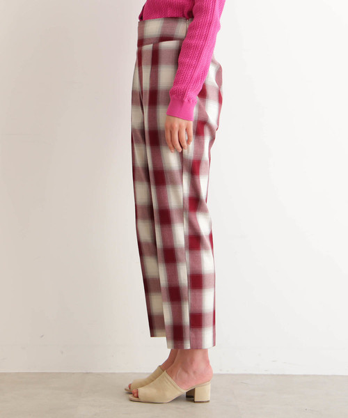 FREE'S MART（フリーズマート）の「◆ぼかしチェックテーパードパンツ（その他パンツ・レディース・ブラック系その他/レッド系その他・SMALL/MEDIUM）」の12枚目の写真