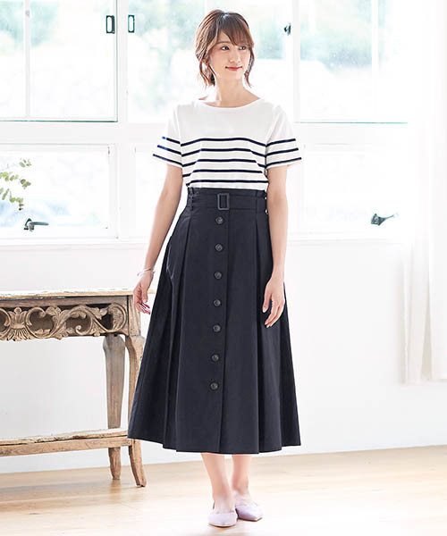 Pierrot(ピエロ)の「ベルト付きロングトレンチスカート(スカート・レディース・ベージュ/ベージュ系その他/ネイビー/ライトベージュ/カーキ・M/L)」の11枚目の写真