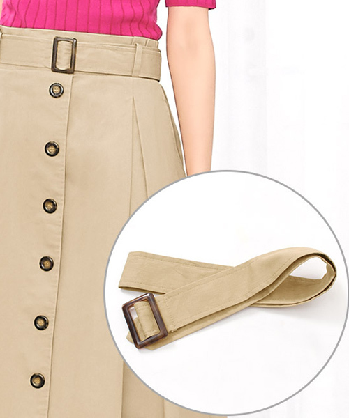 Pierrot(ピエロ)の「ベルト付きロングトレンチスカート(スカート・レディース・ベージュ/ベージュ系その他/ネイビー/ライトベージュ/カーキ・M/L)」の19枚目の写真