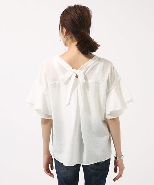 AZUL by moussy（アズールバイマウジー）の「バックリボンフリルBL（Tシャツ/カットソー・レディース・ホワイト系その他/ブラック/ダークネイビー/オフホワイト・MEDIUM/SMALL）」の19枚目の写真