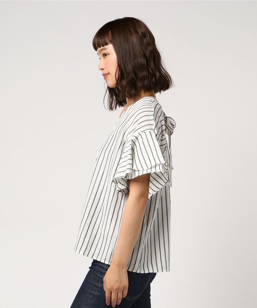 AZUL by moussy（アズールバイマウジー）の「バックリボンフリルBL（Tシャツ/カットソー・レディース・ホワイト系その他/ブラック/ダークネイビー/オフホワイト・MEDIUM/SMALL）」の5枚目の写真
