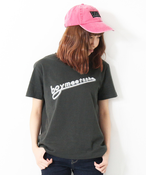 devirock(デビロック)の「HOTEL SHE, OSAKA コラボ レディース半袖Tシャツ カットソー(Tシャツ/カットソー・キッズ・その他4/その他3/その他1/その他2・L/M)」の4枚目の写真