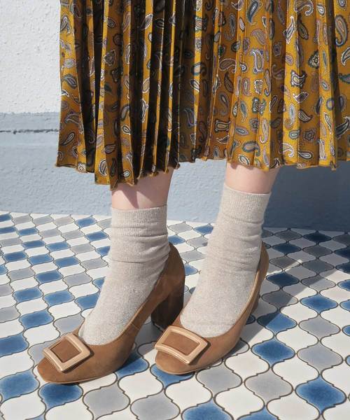 mio notis（ミオノティス）の「スクエアートウバックルパンプス（パンプス・レディース・ブラック/ブラウン/グレー・38/39/35/36/37）」の3枚目の写真