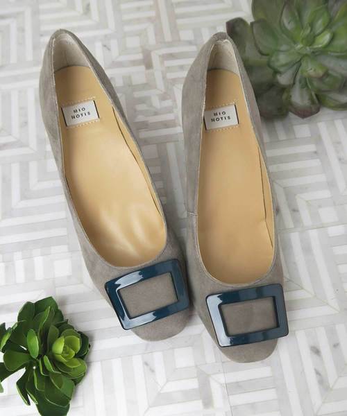 mio notis（ミオノティス）の「スクエアートウバックルパンプス（パンプス・レディース・ブラック/ブラウン/グレー・38/39/35/36/37）」の2枚目の写真