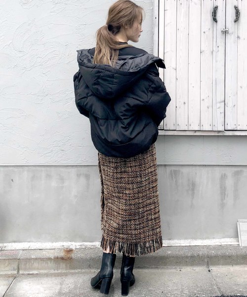 archives（アルシーヴ）の「【WEB限定】ラップ風ツイードフリンジスカート（スカート・レディース・グリーン系その他/キャメル/ピンク/ブルー/レッド・MEDIUM）」の15枚目の写真