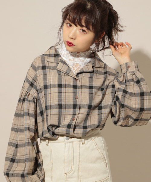 apres jour（アプレジュール）の「アソート袖ボリューム開襟シャツ【ZOZOTOWN限定アイテム】（シャツ/ブラウス・レディース・ベージュ/ライトグリーン/サックスブルー/マスタード/ライトブルー/ピンク/アイボリー/ダークブルー・フリー）」の9枚目の写真