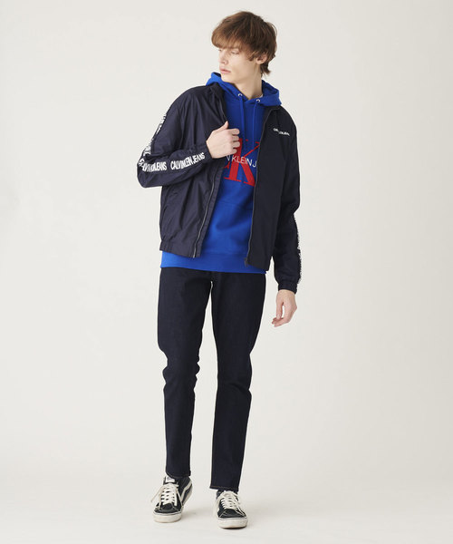 Calvin Klein Jeans（カルヴァンクラインジーンズ）の「ロゴ パーカー（パーカー・メンズ・ブラック/グレー/ブルー・S/M/L/XL）」の7枚目の写真