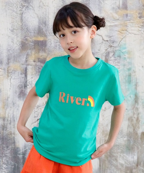 Bee des Bee(ビーデスビー)の「半袖プリントTシャツ(Tシャツ/カットソー・キッズ・ホワイト/ブラック/グレー/チャコール/ミント/ダークグリーン/グリーン/レッド/サックスブルー/ブラウン/イエロー/ネイビー/パープル/エメラルド/グリーン系その他/杢グレー/オレンジ/カーキ/ブラック系その他/ホワイト系その他/ワイン/ライトイエロー/グリーン系その他2/ベージュ・110cm/100cm/120cm/130cm/140cm/150cm)」の13枚目の写真