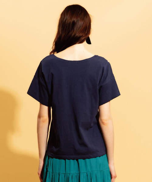 JETSET SOLO PLUS （ジェットセットソロプラス）の「レタリング箔プリントTシャツ（Tシャツ/カットソー・レディース・ネイビー/オフホワイト・FREE）」の5枚目の写真