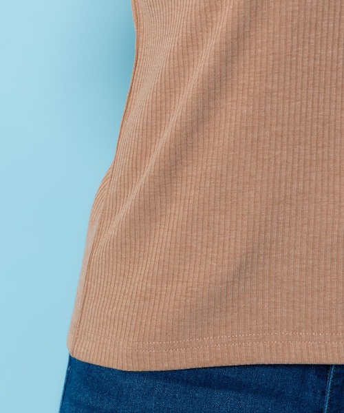 Rewde(ルゥデ)の「【5色展開】ハイネックノースリーブレーストップス(9R15-50624A)(Tシャツ/カットソー・レディース・ホワイト/ブラック/イエロー/キャメル/ネイビー・L/M)」の18枚目の写真