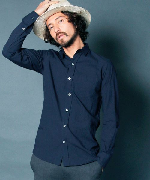 Magine（マージン）の「【Magine】CTN CHAMBRAY STANDARD SHIRTS L/S:コットン　シャンブレー スタンダードシャツ（シャツ/ブラウス・メンズ・ホワイト/ブラック/ネイビー/テラコッタ・44/46）」の4枚目の写真