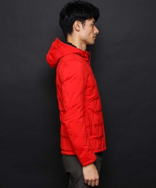 MICHEL KLEIN HOMME (ミッシェルクランオム)の「ダウン(ハーリキンクリンプ)(ダウンジャケット/コート・メンズ・ネイビー/レッド/イエロー・46/48/51)」の6枚目の写真