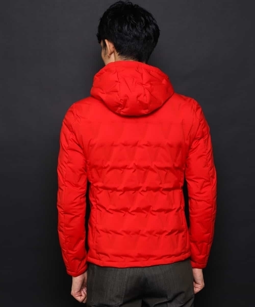 MICHEL KLEIN HOMME (ミッシェルクランオム)の「ダウン(ハーリキンクリンプ)(ダウンジャケット/コート・メンズ・ネイビー/レッド/イエロー・46/48/51)」の7枚目の写真