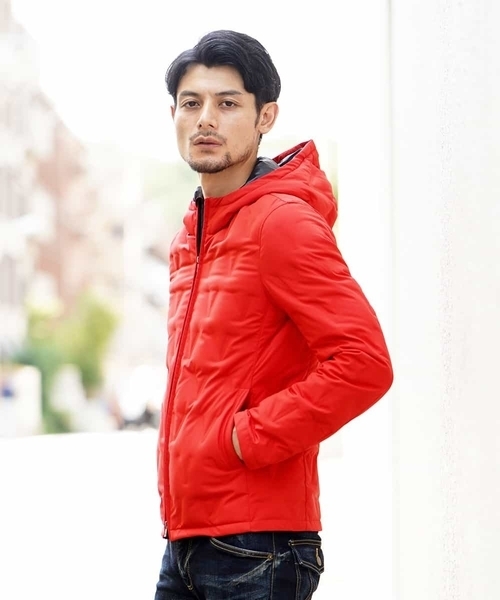 MICHEL KLEIN HOMME (ミッシェルクランオム)の「ダウン(ハーリキンクリンプ)(ダウンジャケット/コート・メンズ・ネイビー/レッド/イエロー・46/48/51)」の18枚目の写真