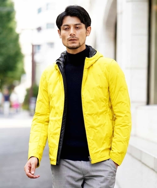 MICHEL KLEIN HOMME (ミッシェルクランオム)の「ダウン(ハーリキンクリンプ)(ダウンジャケット/コート・メンズ・ネイビー/レッド/イエロー・46/48/51)」の20枚目の写真