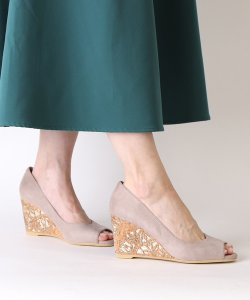 artemis by DIANA(アルテミスバイダイアナ)の「オープントゥウェッジパンプス(パンプス・レディース・グレー/ブラック/オレンジ・23.0cm/23.5cm/25.0cm/22.5cm/24.0cm/24.5cm/22.0cm)」の14枚目の写真