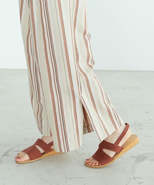 ONIGIRI（オニギリ）の「サイドスリット ワイドパンツ（その他パンツ・レディース・カーキ/オレンジ・SMALL/MEDIUM/LARGE）」の18枚目の写真