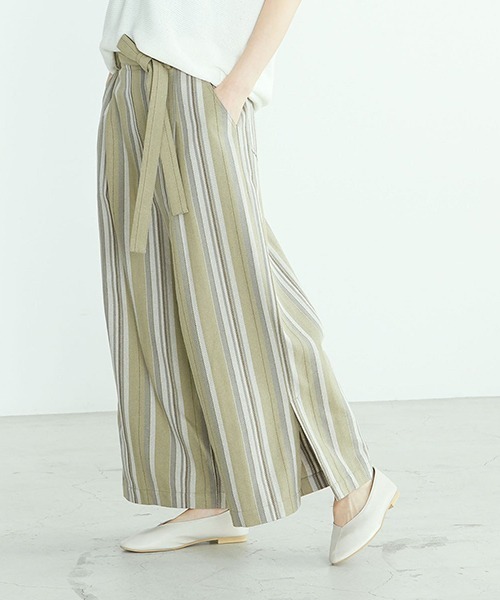 ONIGIRI（オニギリ）の「サイドスリット ワイドパンツ（その他パンツ・レディース・カーキ/オレンジ・SMALL/MEDIUM/LARGE）」の22枚目の写真