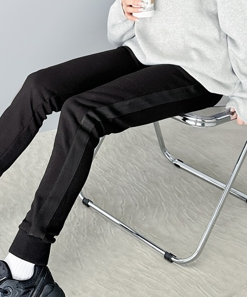 classicalelf(クラシカルエルフ)の「スポーティカジュアルを楽しむ。サイドライン入りスウェットパンツ(スウェットパンツ・レディース・ホワイト/ブラック/グレー・LARGE/MEDIUM/X-LARGE/SMALL)」の15枚目の写真
