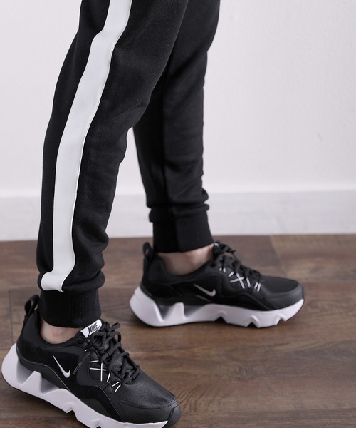 classicalelf(クラシカルエルフ)の「スポーティカジュアルを楽しむ。サイドライン入りスウェットパンツ(スウェットパンツ・レディース・ホワイト/ブラック/グレー・LARGE/MEDIUM/X-LARGE/SMALL)」の4枚目の写真