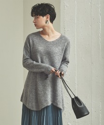 ヤクライクアシンメトリーニット