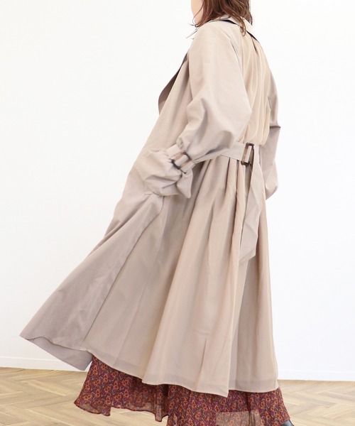 Monocoro toppi（モノコロトッピ）の「バックシフォントレンチコート 21SS（トレンチコート・レディース・ベージュ/ブルー系その他/グレイッシュベージュ・M）」の15枚目の写真