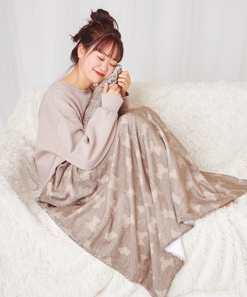 one after another NICE CLAUP(ワンアフターアナザーナイスクラップ)の「アソートくまスウェット(Tシャツ/カットソー・レディース・アイボリー/ベージュ・FREE)」の6枚目の写真