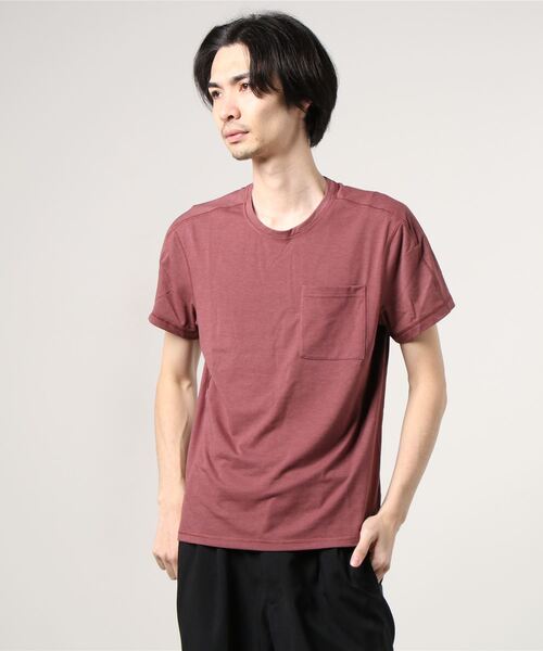 Reebok(リーボック)の「レズミルズ ポケット Tシャツ(Tシャツ/カットソー・メンズ・レッド/ネイビー・X-SMALL/LARGE/X-LARGE/MEDIUM/SMALL/XX-LARGE)」の5枚目の写真