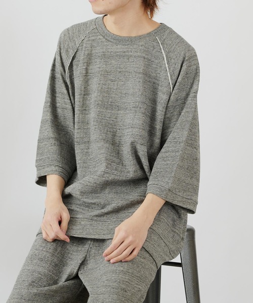 COLONY 2139(コロニートゥーワンスリーナイン)の「【MEN'S】粗挽き接結ラグラン半袖プルオーバー/ルームウェア (セットアップ可)(ルームウェア/パジャマ・メンズ・チャコールグレー/グレー・MEDIUM/LARGE)」の2枚目の写真