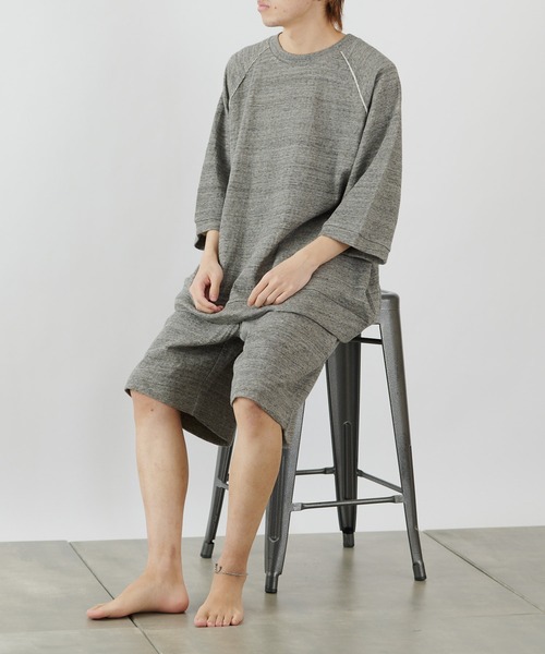COLONY 2139(コロニートゥーワンスリーナイン)の「【MEN'S】粗挽き接結ラグラン半袖プルオーバー/ルームウェア (セットアップ可)(ルームウェア/パジャマ・メンズ・チャコールグレー/グレー・MEDIUM/LARGE)」の5枚目の写真