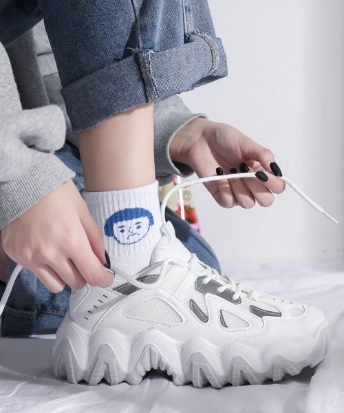 SVEC（シュベック）の「厚底 ソール ダッドシューズ（スニーカー・レディース・ホワイト/ブラック/ベージュ・36/37/38/40/39/35）」の13枚目の写真